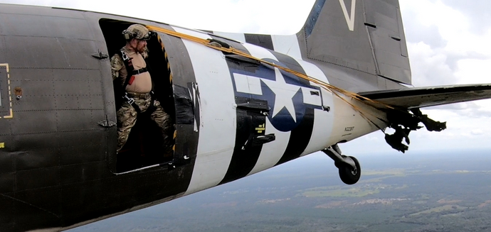 Military Skydiver of the YEAR --Doc Crump--